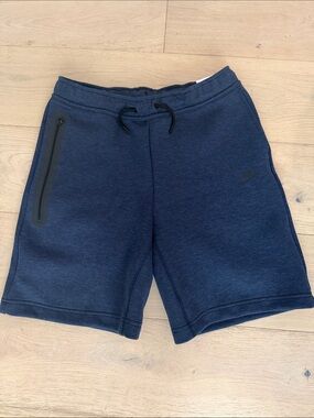 Nike TECH Blue Fleece Shorts with Zipper Pocket . Standard fit . Brand new